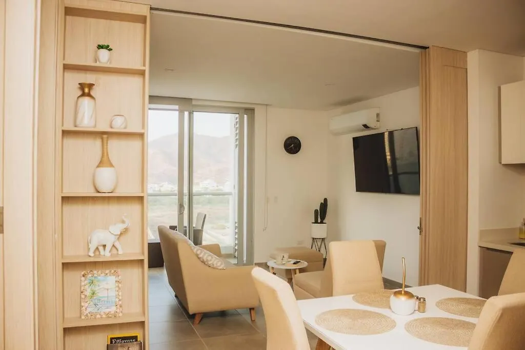 Cozy Apartment Next To The Beach! Gaira Colombia