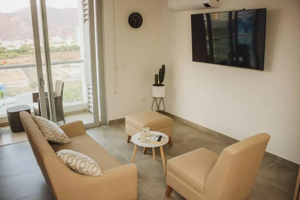 Cozy Apartment Next To The Beach! Gaira