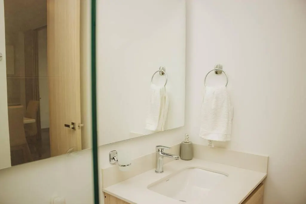 Cozy Apartment Next To The Beach! Gaira